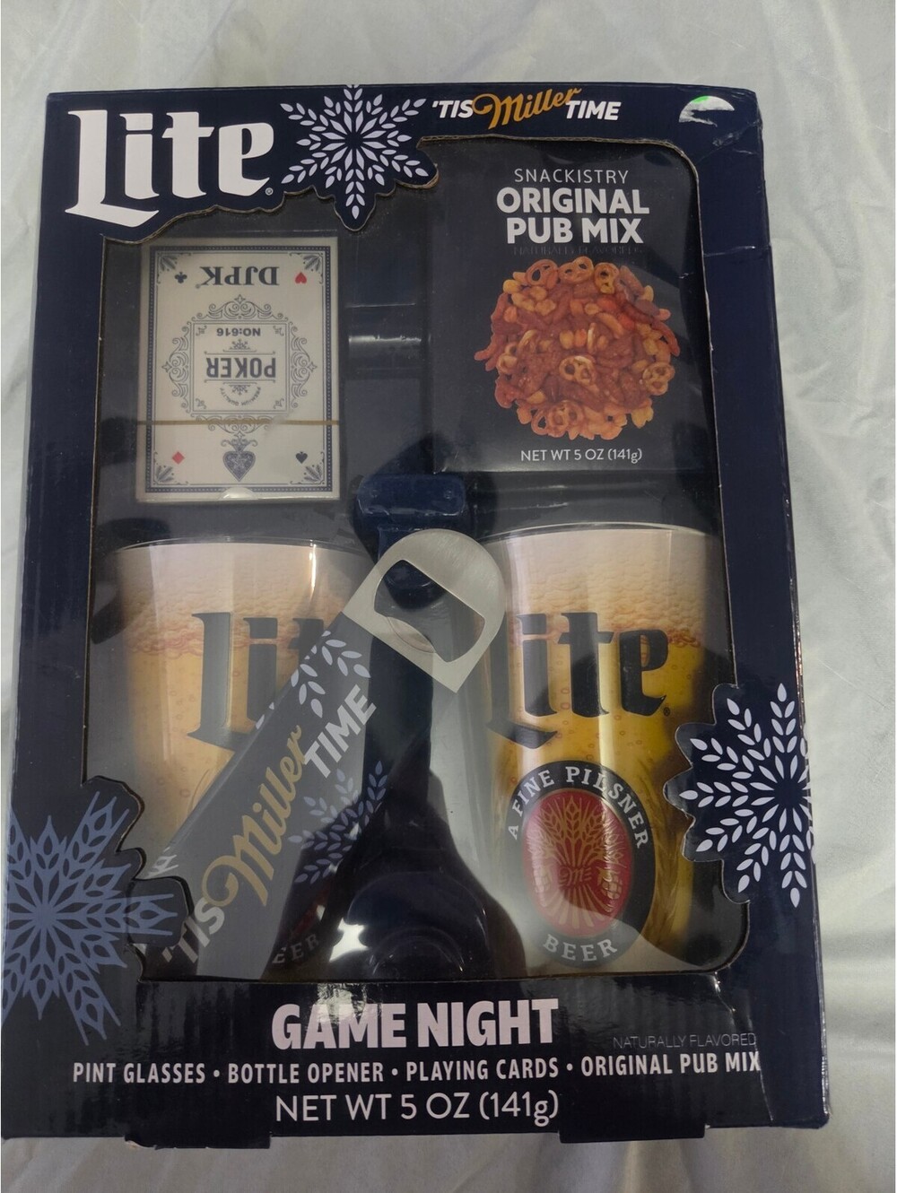 Miller Lite Game Night Gift Set 2 Pint Glasses Bottle Opener Playing Cards Boxed